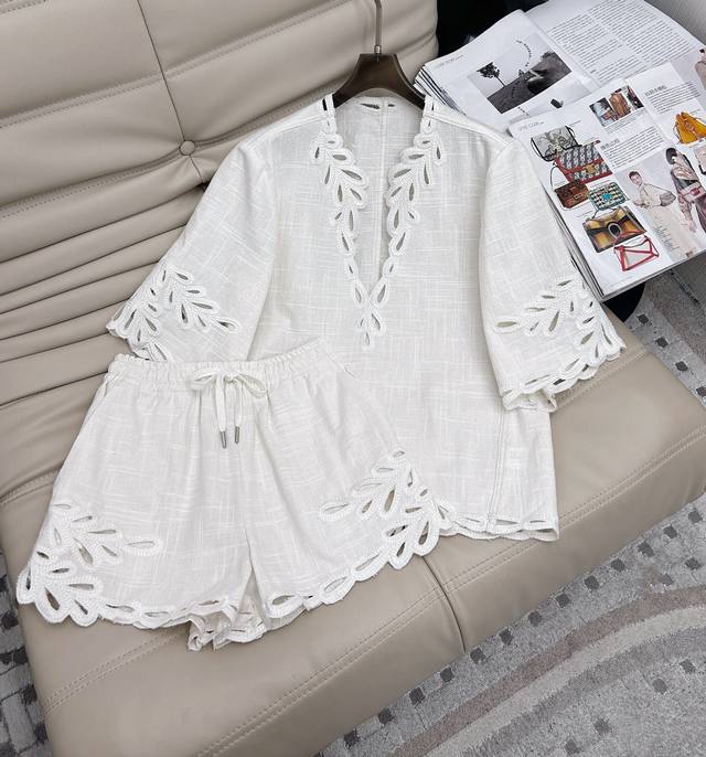 Exclusive real shot Zm25 spring and summer new style temperament heavy hollow e