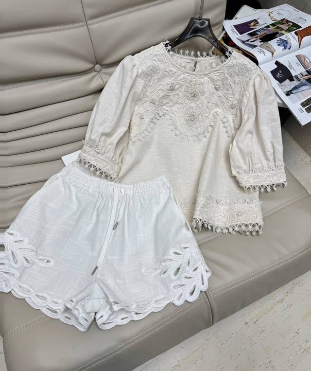 Exquisite French hook flower embroidery lace lace round neck short-sleeved shir