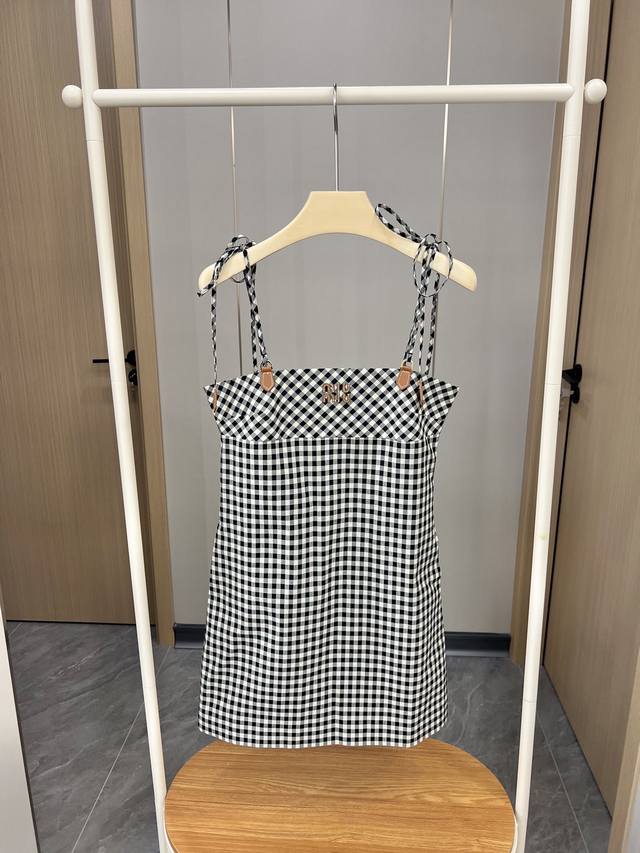 New arrival M1U2025 series Yuan version custom developed plaid fabric Very text