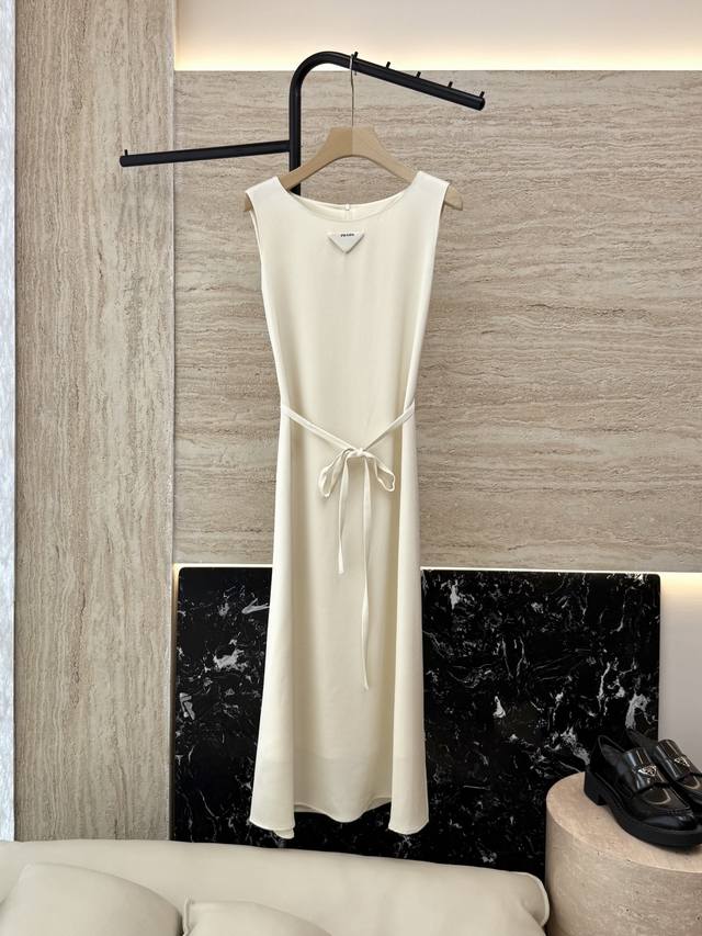 Hxz077#New dress Pr triangle label sleeveless 100% acetate fabric slim dress off