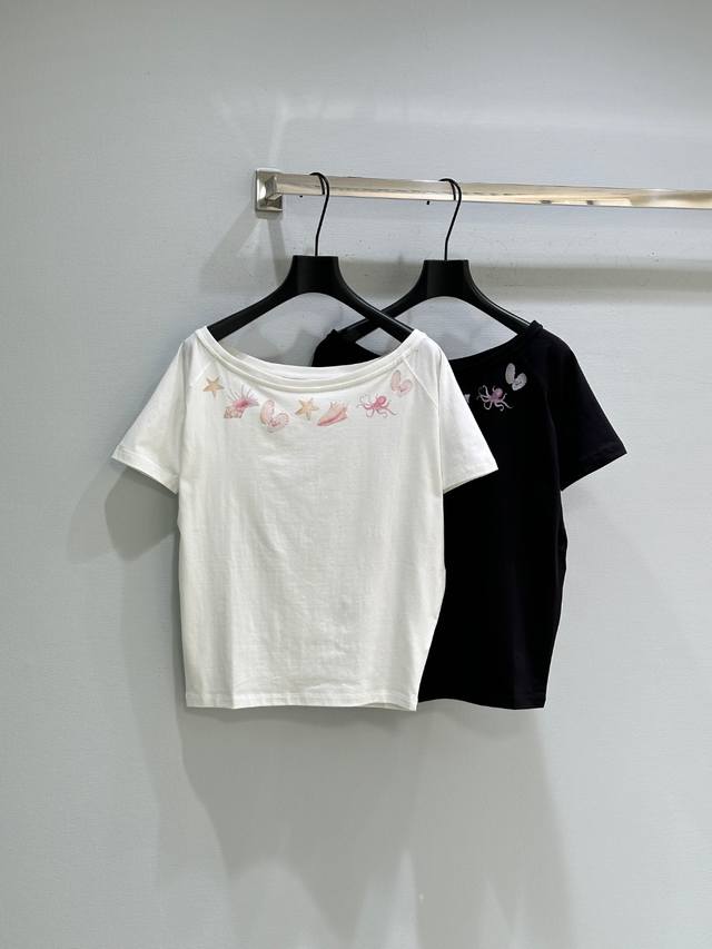 25Ss New summer style! I really like the ocean print on the neckline of the holi