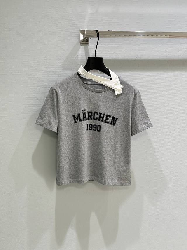25Ss New spring and summer styles! Letter print short-sleeved top, a must-have t