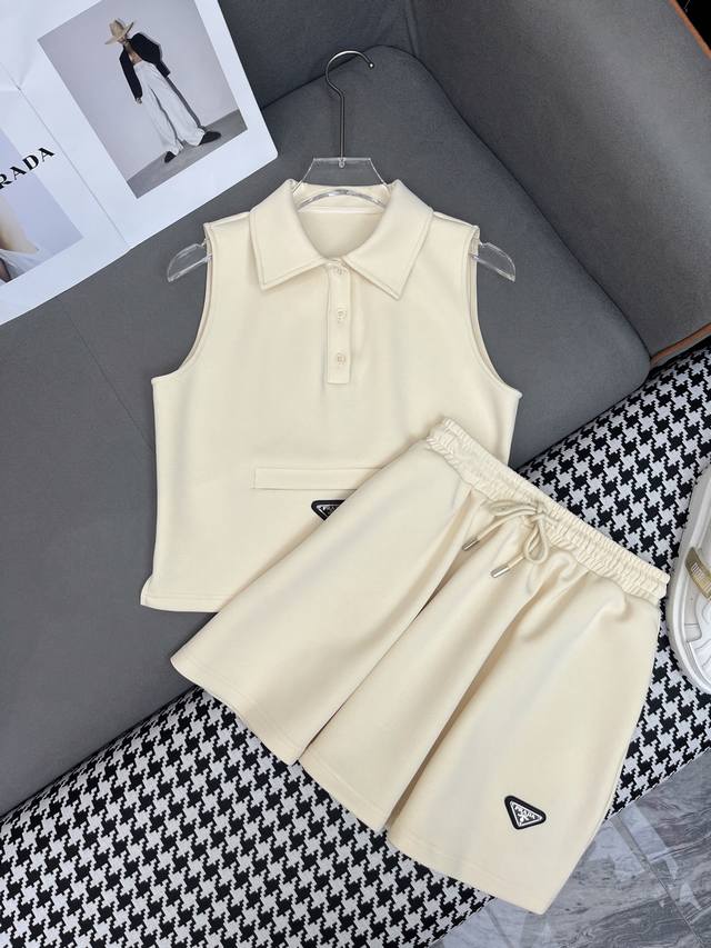 Prad* 25Ss new sleeveless top short skirt suit classic triangle badge decoration