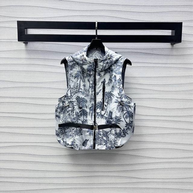 Dio*2025 New arrival Jacquard hooded vest Customized Yb imported jacquard vest m