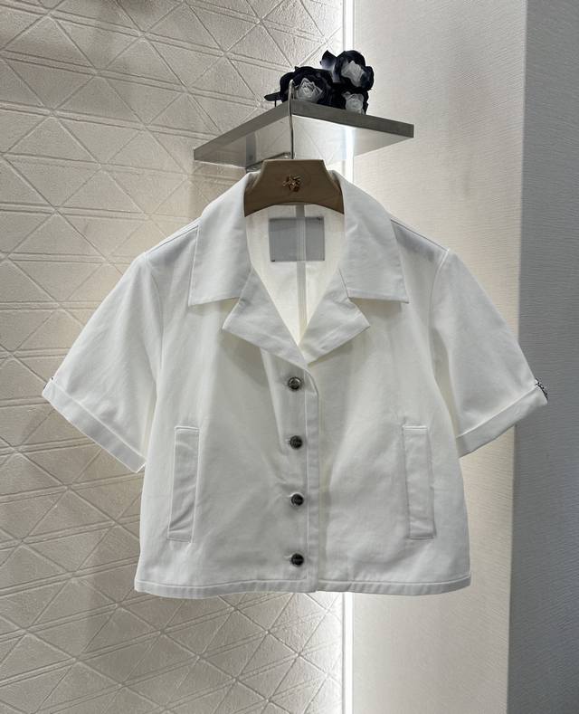Gucc*2025 New arrivals Short-sleeved jacket, coat, and shorts set Customized Yb