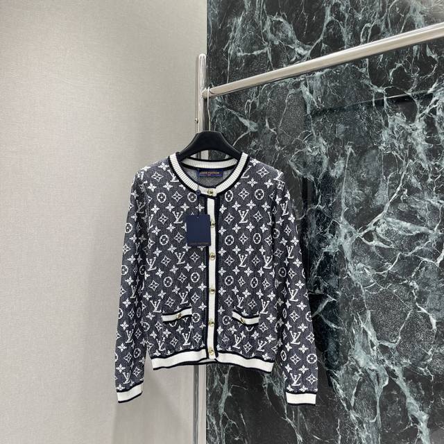 Louis 25 Early Autumn New Round Neck Long Sleeve P Signature jacquard pattern hi