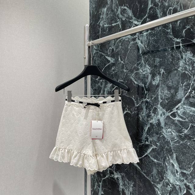 Val Valen 25 Early Autumn New Lace Shorts Heavy Hollow Flower Pattern Hem Wrinkl