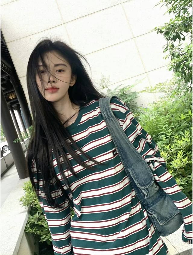 New [P]! Latest Miu 25New striped long-sleeved T-shirt. Size: Sml. . DDD