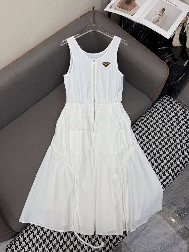 Prad* 25Ss new sleeveless dress with custom triangle logo decoration, double poc