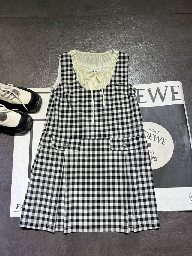 Miumi* Plaid custom fabric patchwork skirt is shipped, a must-have for covering