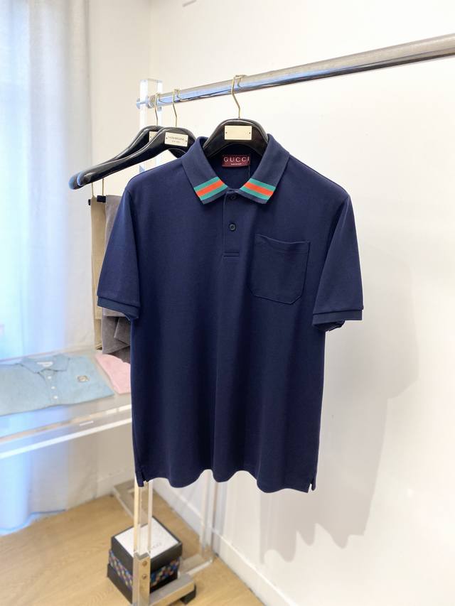 Gucci, 2025 latest short-sleeved T-shirt, handsome and fashionable, original acc