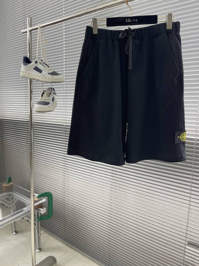 Stone Island 25Ss new high-end shorts! Custom-made fabrics are breathable and co