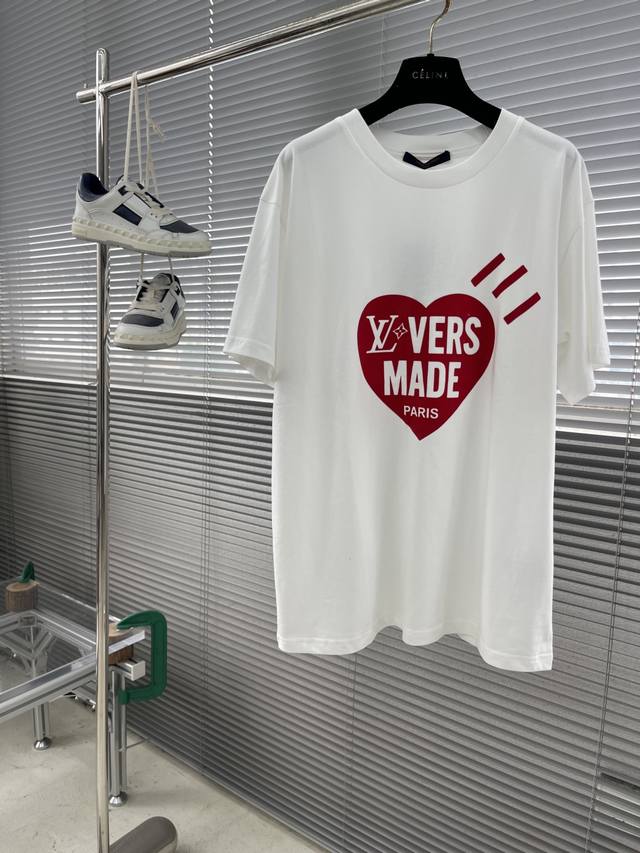Donkey brand red heart short sleeves Vic limited edition was originally purchas