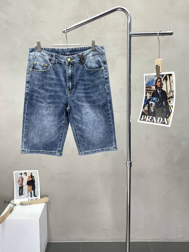 Versace exclusive new casual denim shorts, high-end version, custom-made at the