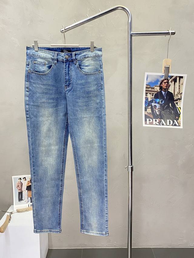 Dior exclusive new casual jeans, high-end version, custom-made at the counter, b