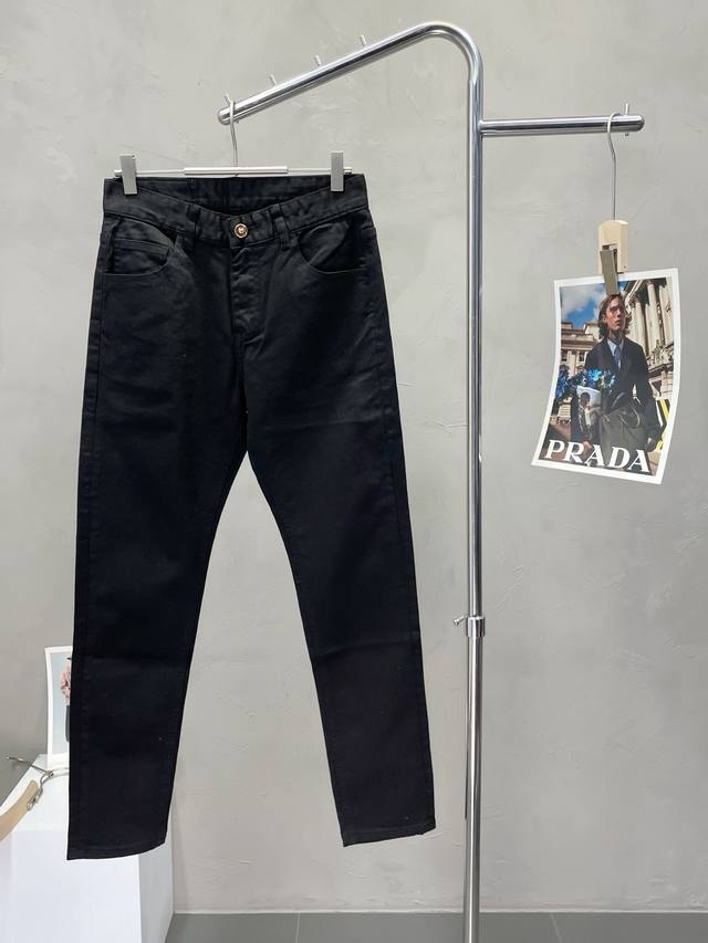 Burberry exclusive new casual jeans high-end version! Custom-made fabrics are br