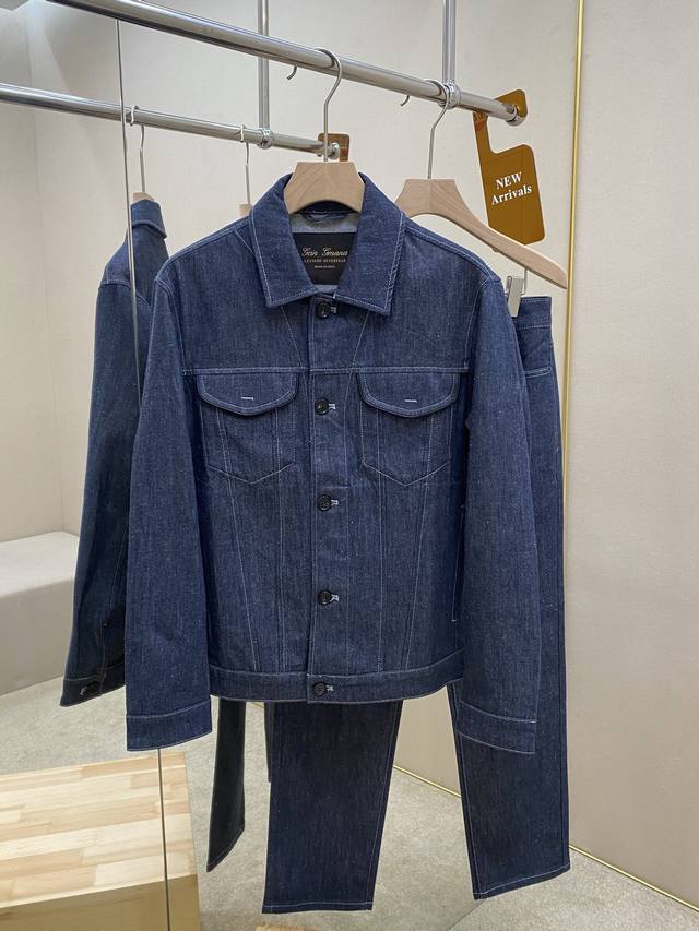 Mainly promote the new denim suit of clothes and pants L. This denim suit is ma