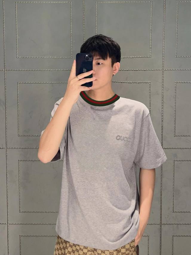 Guc Red and green round neck short sleeve T-shirt Pure cotton jersey fabric is a