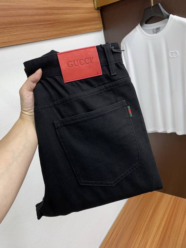 Gucci 2025Ss Spring and Summer new slim straight jeans perfect washing process c