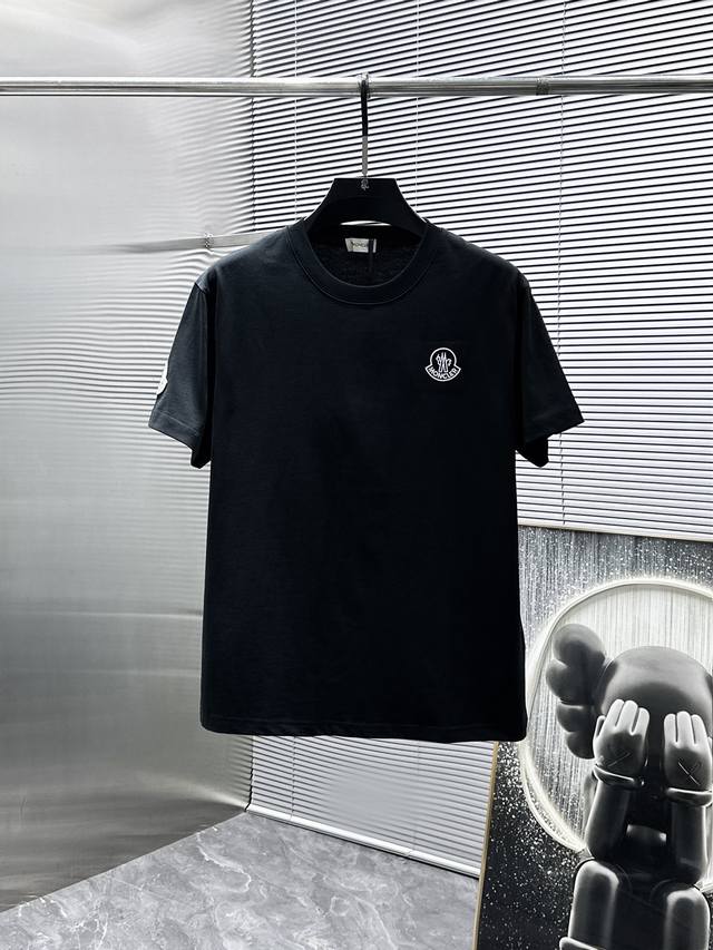 Moncler 2025 new round neck short-sleeved T-shirt, high-end version! Custom-made