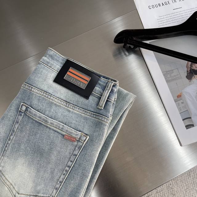 Z Zegn 25 Spring/Summer new jeans are comfortable to wear and are not picky abou