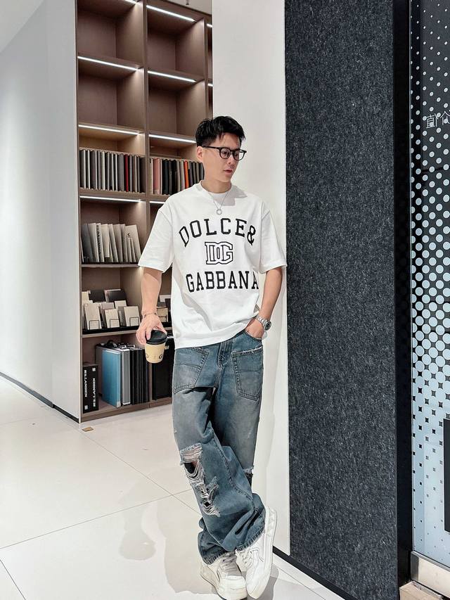 Dolce & Gabbana 2025 Spring and Summer New Releases Newest Short-sleeved Round N