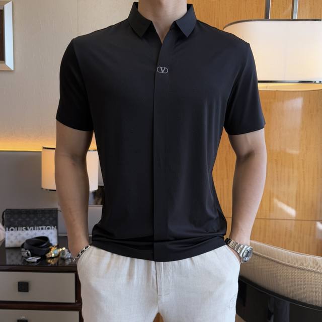 Valentino-2025Ss Spring and Summer New Polo Neck Short Sleeve Series. Selected h