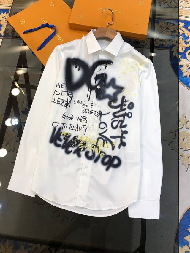 Dg Dolce & Gabbana new men's original casual long-sleeved shirt is sold on the o
