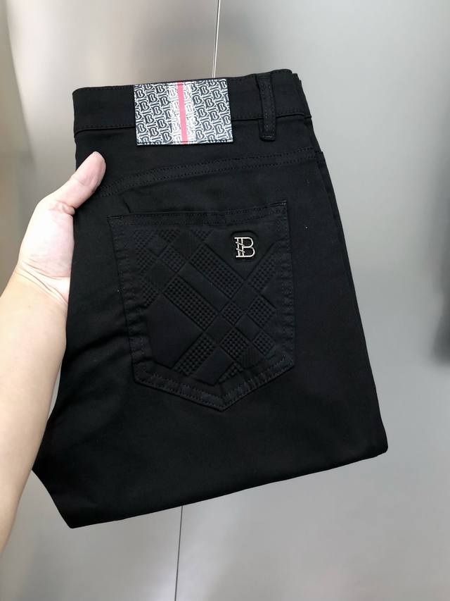 Burbe** Burberry 2025 spring and summer new men's slim-fit jeans, official websi