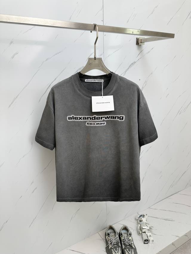 2025 Round neck short sleeve T-shirt base shirt The elemental logo badge highlig