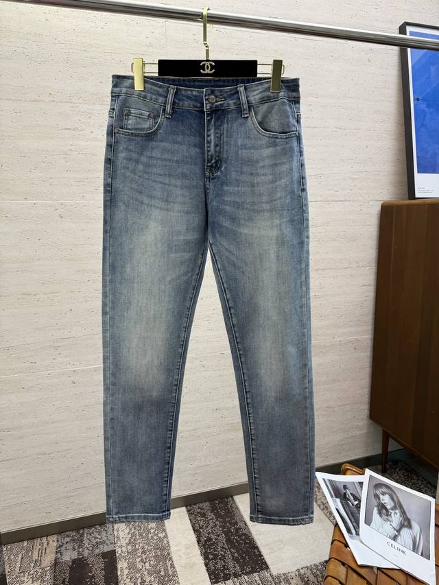 Ea25S Spring and Summer Men's Straight Jeans Made of cotton denim fabric, soft y