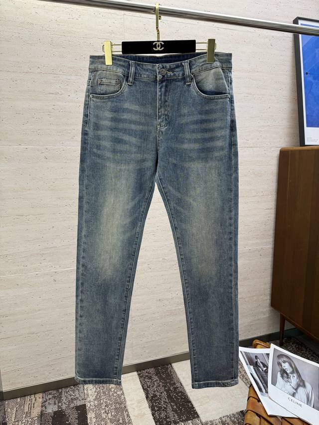 Bur25S Spring and Summer Men's Straight Jeans Made of cotton denim fabric, soft