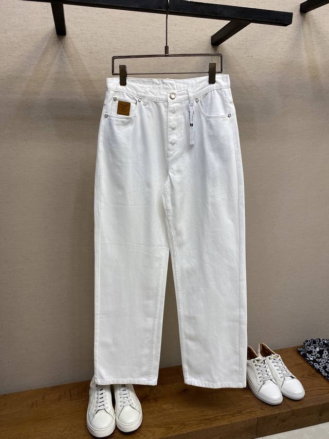 Lv, 25Ss embroidered skateboard jeans, genuine 9300 purchased 10*10 cotton denim