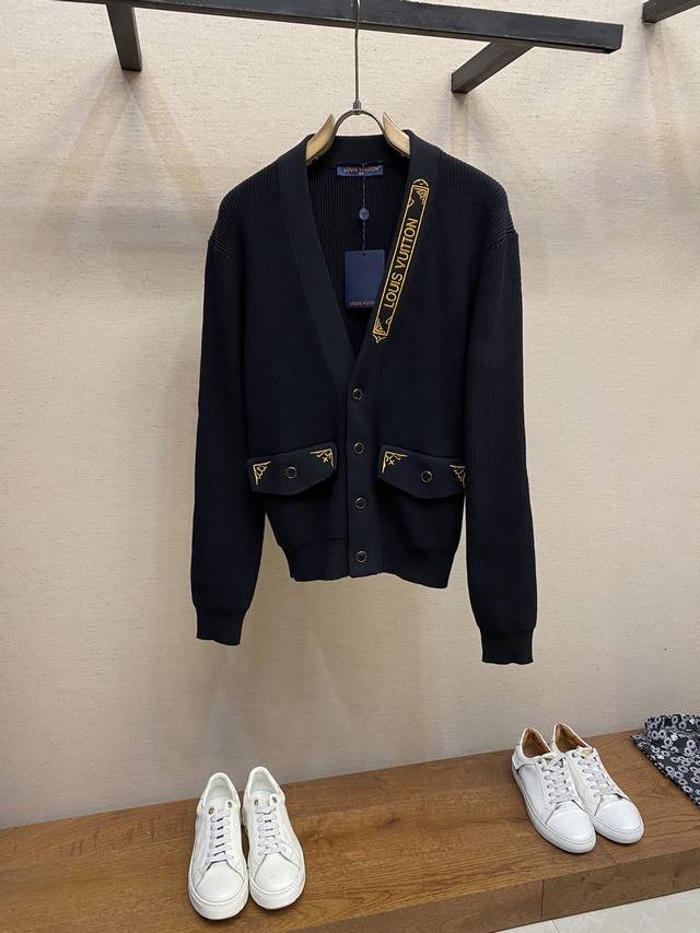 Lv, Gold Letter Embroidered Cardigan Yarn custom made special core yarn with 65%