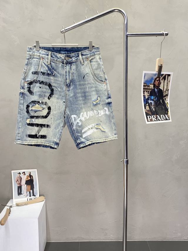 Dsquared2 exclusive new high-end version of casual denim shorts! Custom-made fab