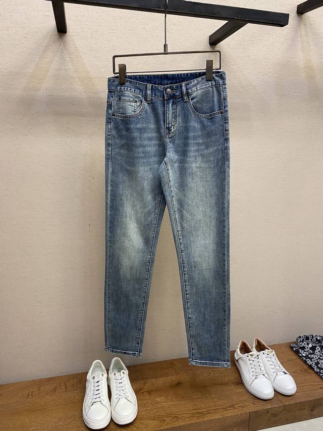 Gucci, 2025Ss is comfortable to wear and does not have too many restrictions on