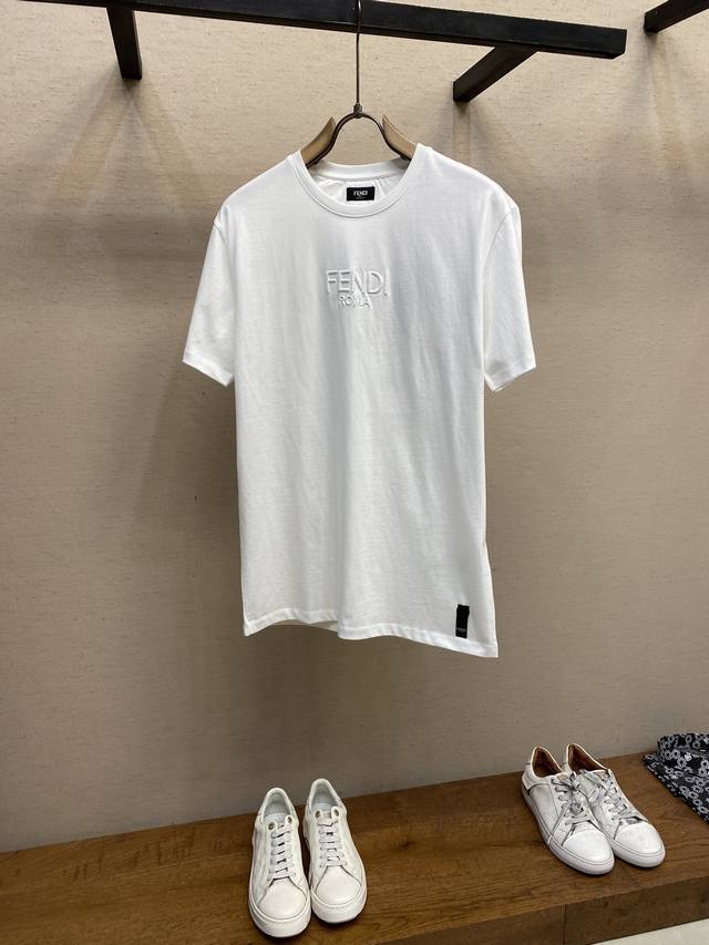 Fendi, Fd letter embroidery round neck short sleeves Release color: navy blue, w