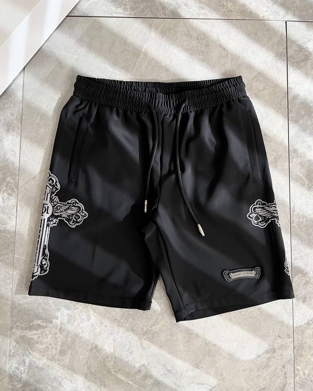 Chrome Hear*S 2025 Spring and Summer new casual shorts! A pair of casual pants f