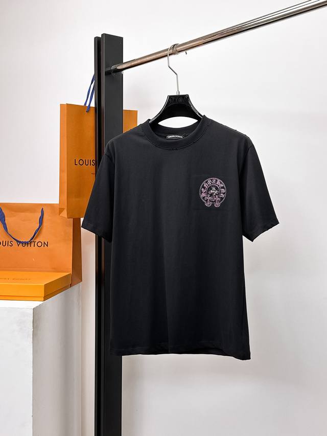 Chrome Hearts has three complete labels. 2025 summer new short-sleeved T-shirts