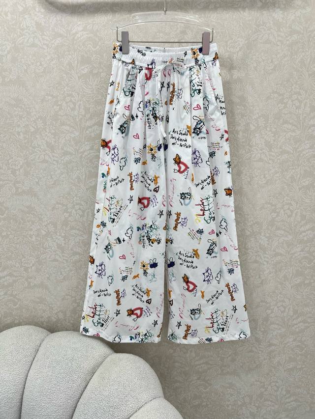 Aim Fashion brand 25 new graffiti print wide-leg pants. The cartoon graffiti pri
