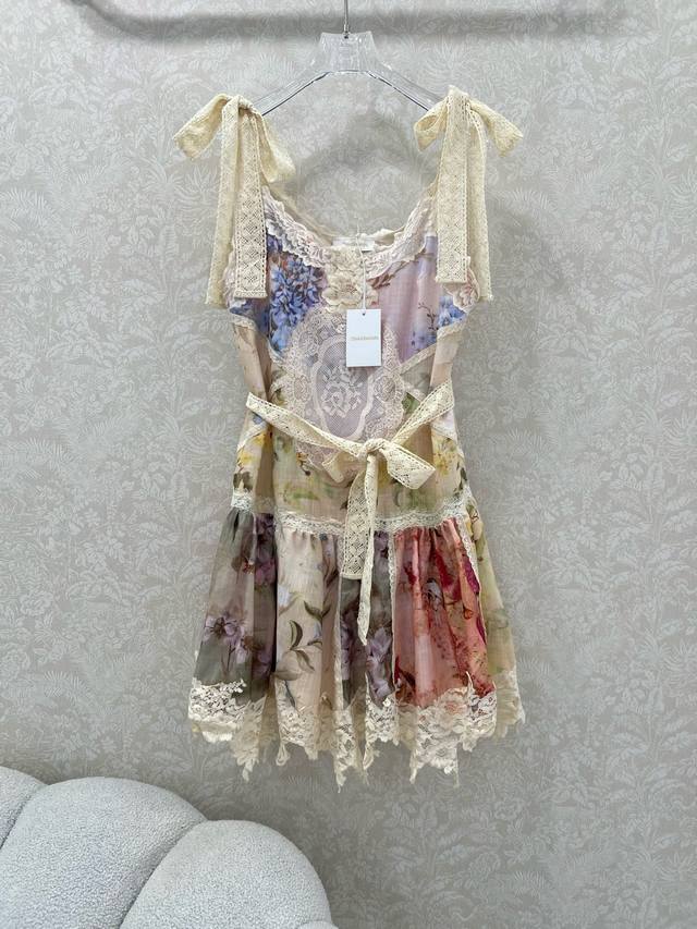 Zimmerm*25 New V-neck sleeveless suspender dress with super heavy craftsmanship!