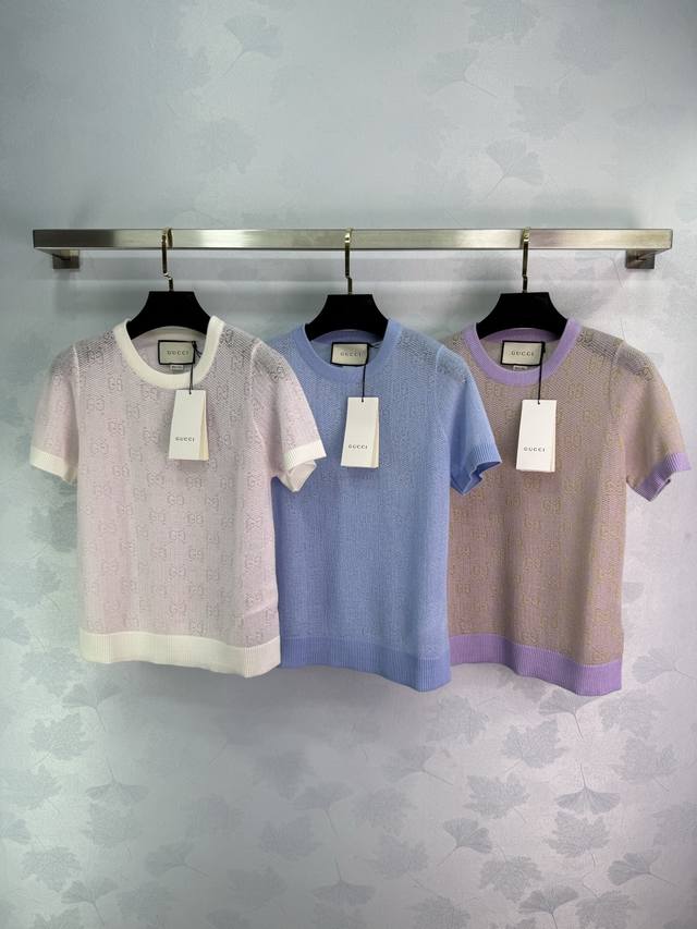 Gucc*25 New style pullover with classic contrasting colors. Great visual effect.