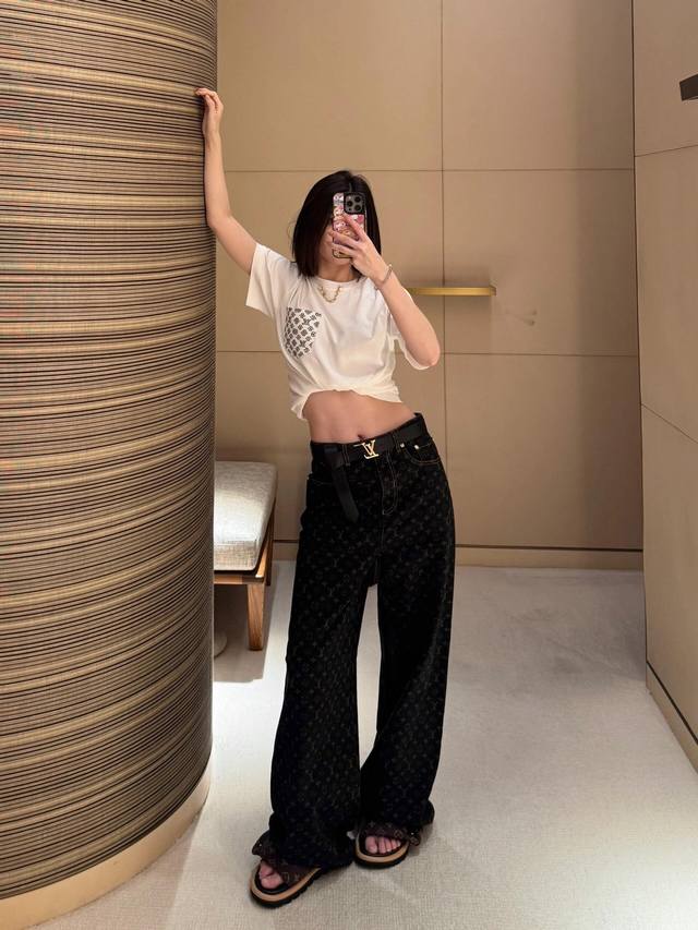 Louis Vuitto* 25Ss Spring and Summer new Monogram retro print denim wide-leg tro