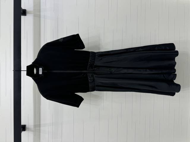 New original high-end quality Moncle*2025 spring and summer latest series! Stand