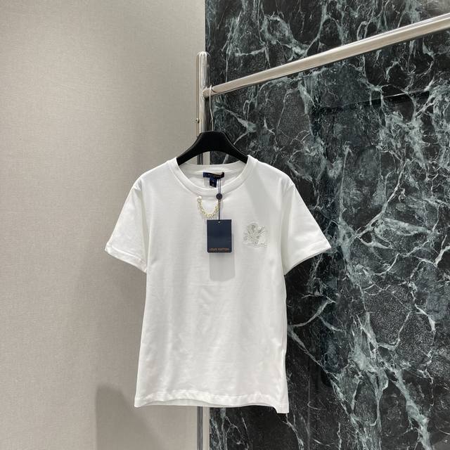 Louis 25 Early Autumn new short-sleeved T-shirt with letter embroidery. The logo