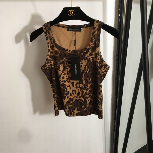 Style No. 20250128 Dg x Skims new leopard print slim fit cotton vest, coffee co