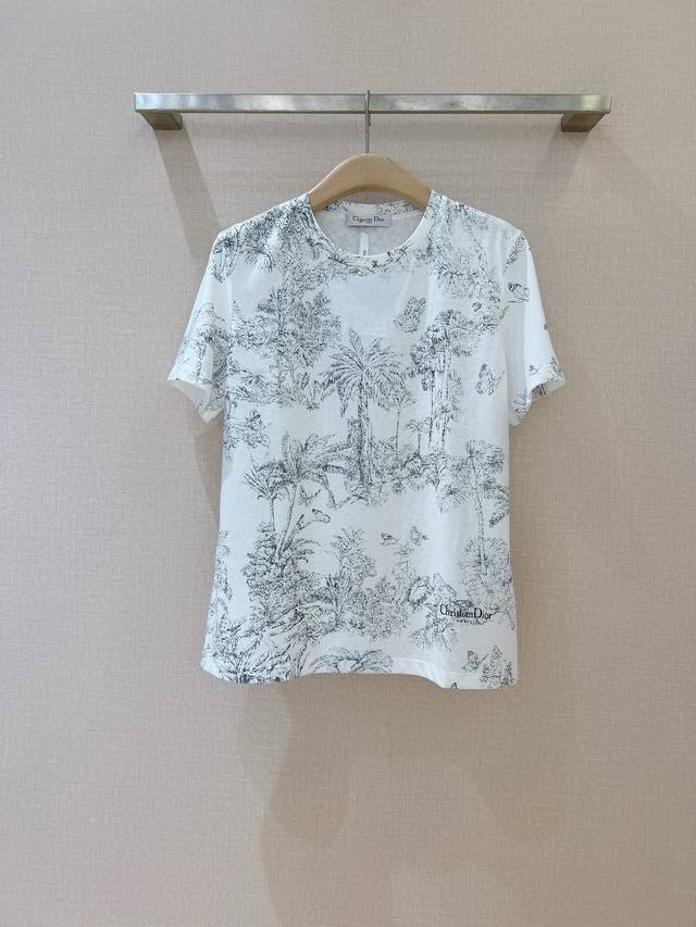 Dio*R Sketch Printed All-match T-shirt Printed round neck Tee, using the coconut