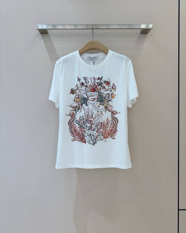 Dio*R Colorful printed versatile T-shirt Printed round neck Tee, using the seaho