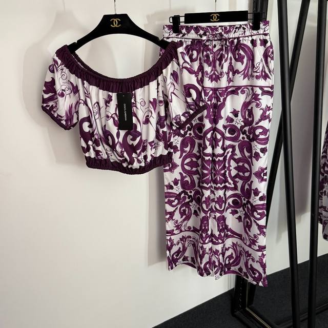 Style No. 20254031 Dg* New style suit, retro floral print short-sleeved tube-ne