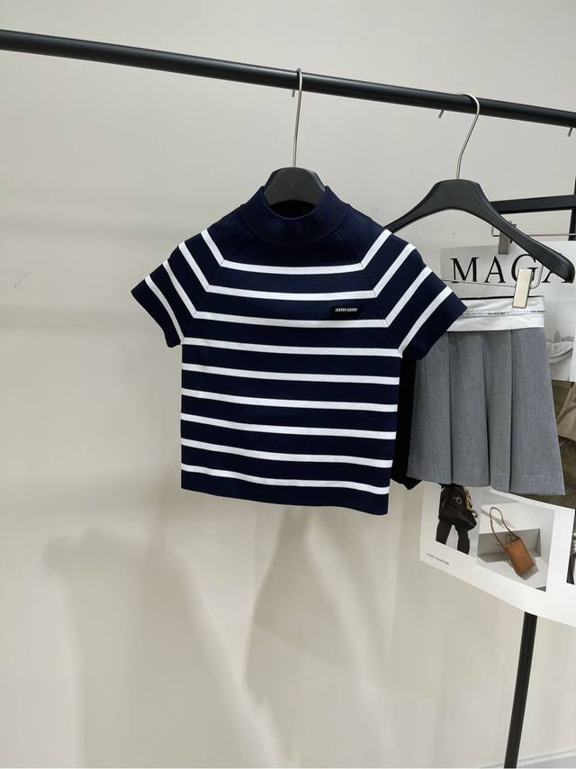 M navy blue and white striped stand-up collar knitted short sleeves DDD, fabric: